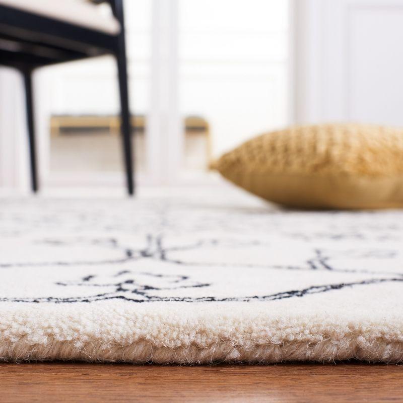 Jardin JAR730 Hand Tufted Area Rug - Ivory/Black - 8'x10' - Safavieh.