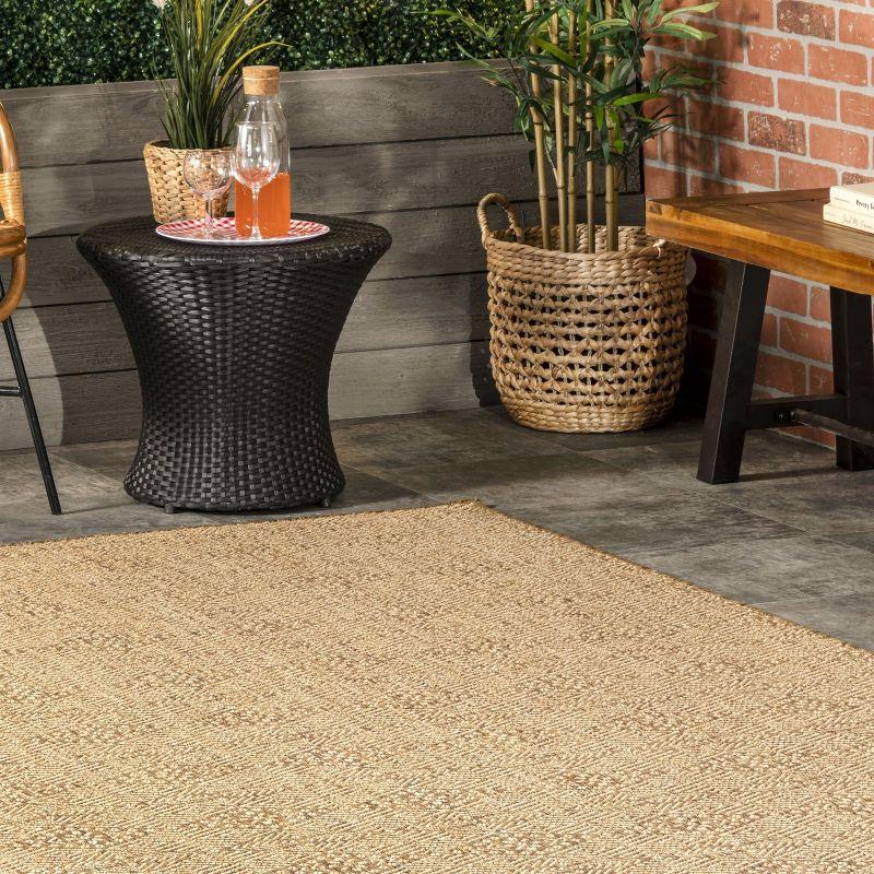 Nuloom Chandler Trellis 4x6 Indoor/Outdoor Area Rug for Living Room Patio Deck Front Porch Kitchen, Brown/Ivory