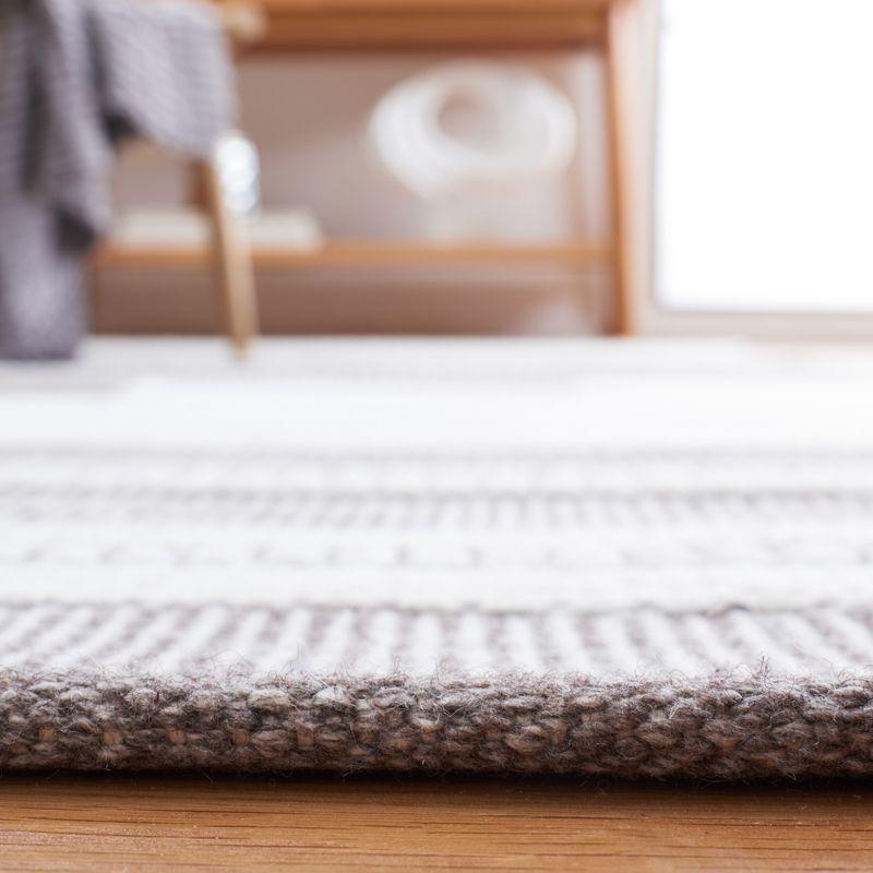 Safavieh Kilim Hand Woven Performance Striped Rug