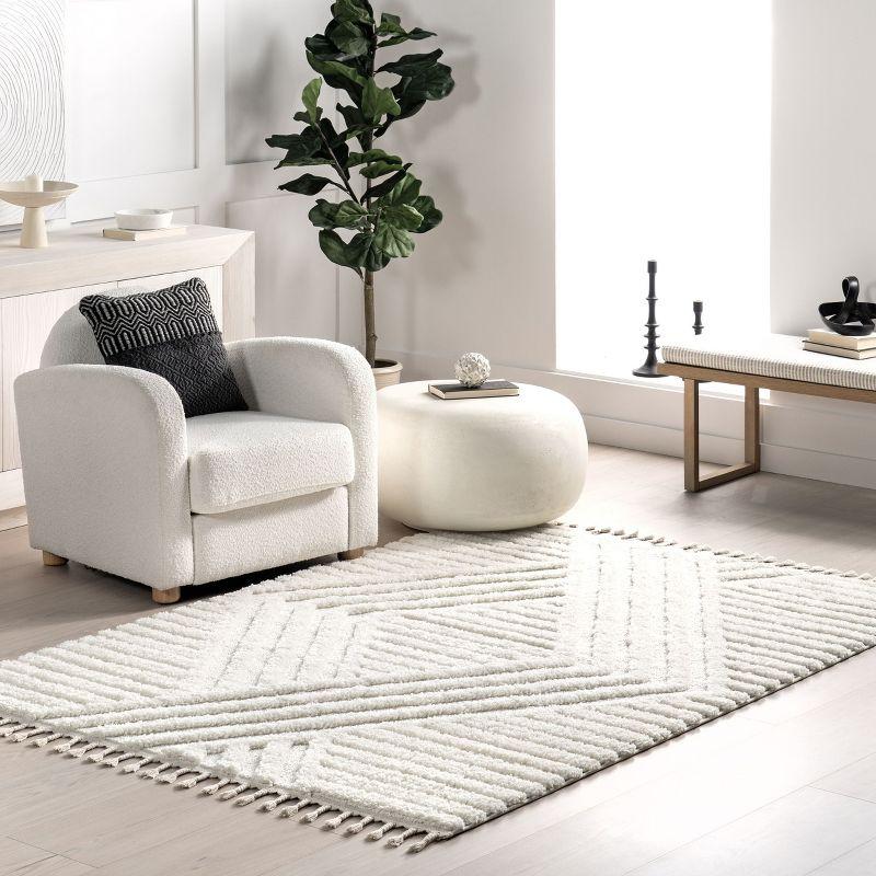 Nuloom Risette Geometric Shag Tassel Indoor Area Rug