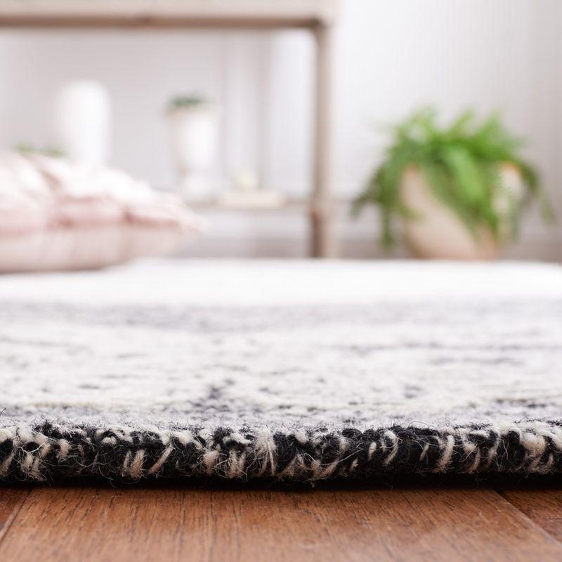 Charlton Home® Batichon Hand Tufted 60% Wool, 20% Bamboo Silk, 20% Cotton With Cotton Backing Oriental Rug