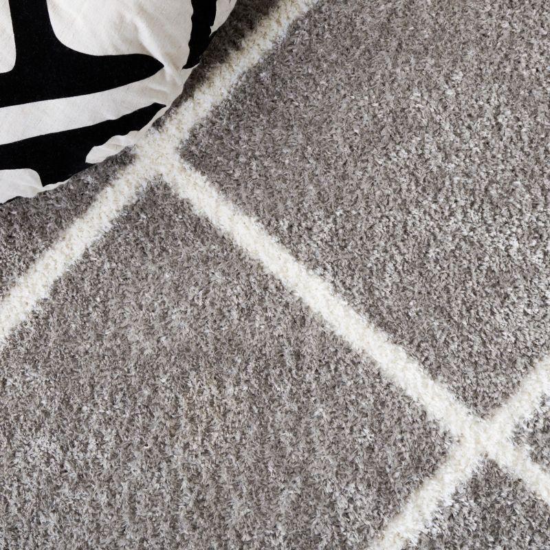 Tahoe Shag THO676 Power Loomed Indoor Runner Rug - Grey/White - 2'x9' - Safavieh