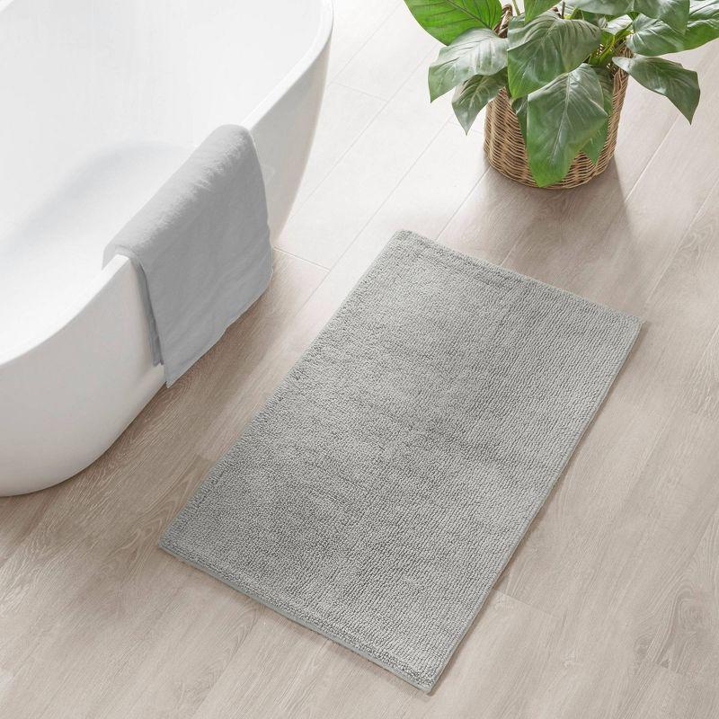 Beautyrest Plume Luxurious Cotton-Viscose 21"x34" Reversible Bath Rug in Gray