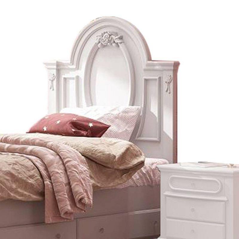 82" Full Bed Flora Bed White Finish - Acme Furniture