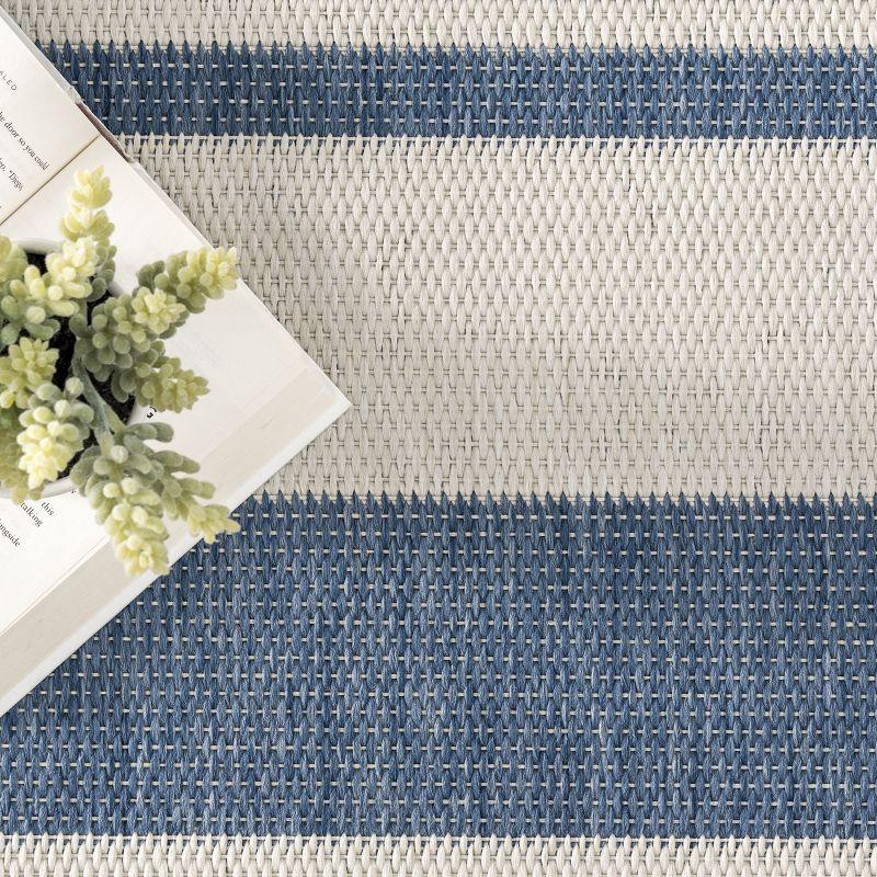Nuloom Robin Striped 10x13 Indoor/Outdoor Area Rug for Living Room Patio Deck Front Porch Kitchen, Blue/Ivory