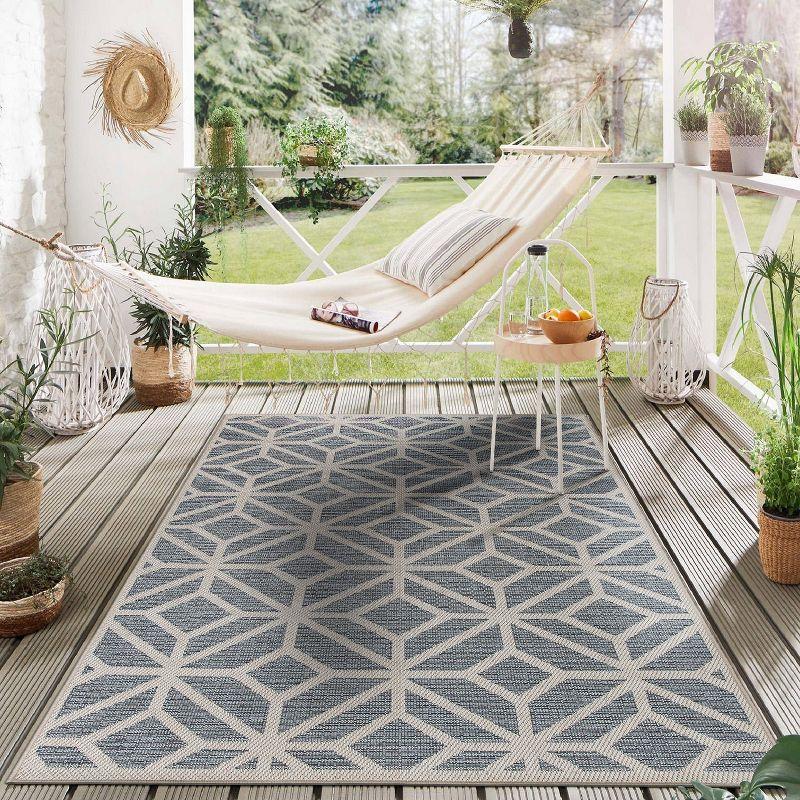 World Rug Gallery Modern Contemporary Geometric Indoor/Outdoor Area Rug