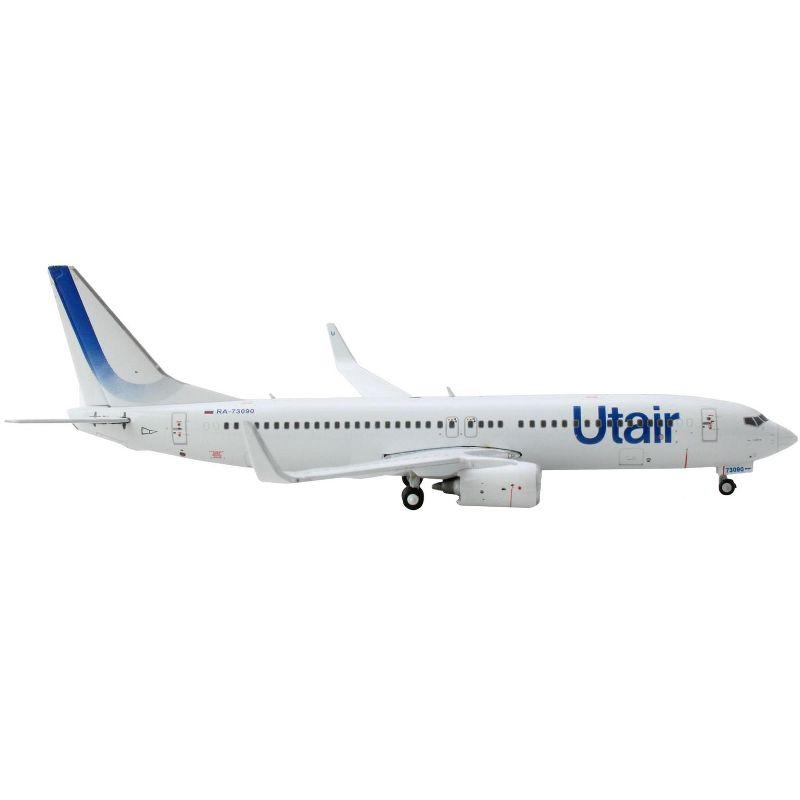 Boeing 737-800 Commercial Aircraft "Utair" White with Blue Tail Stripes 1/400 Diecast Model Airplane by GeminiJets