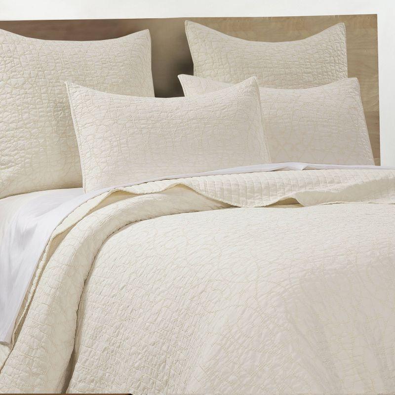 Cream Twin Microfiber Reversible Quilt Set