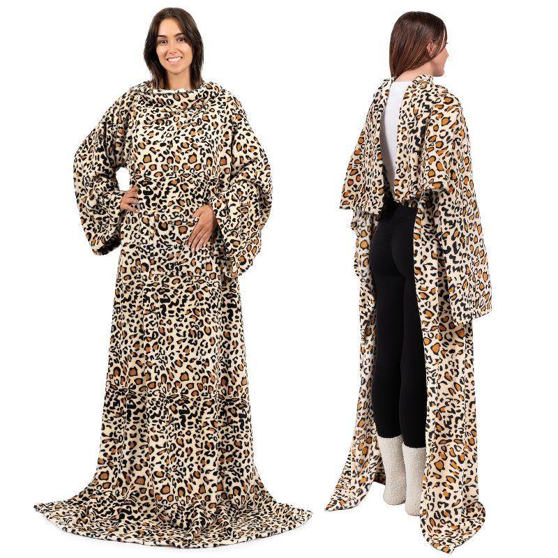 Cheetah Print Fleece Wearable Blanket with Sleeves