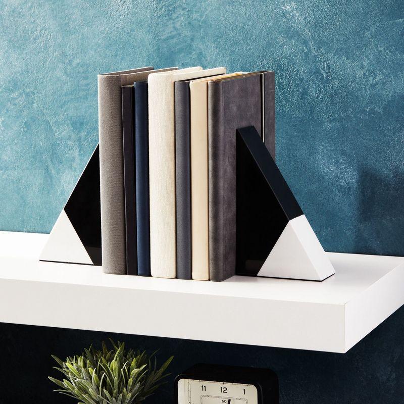Juvale Set of 2 Decorative Bookends for Shelves, Marble Decor (Black and White)