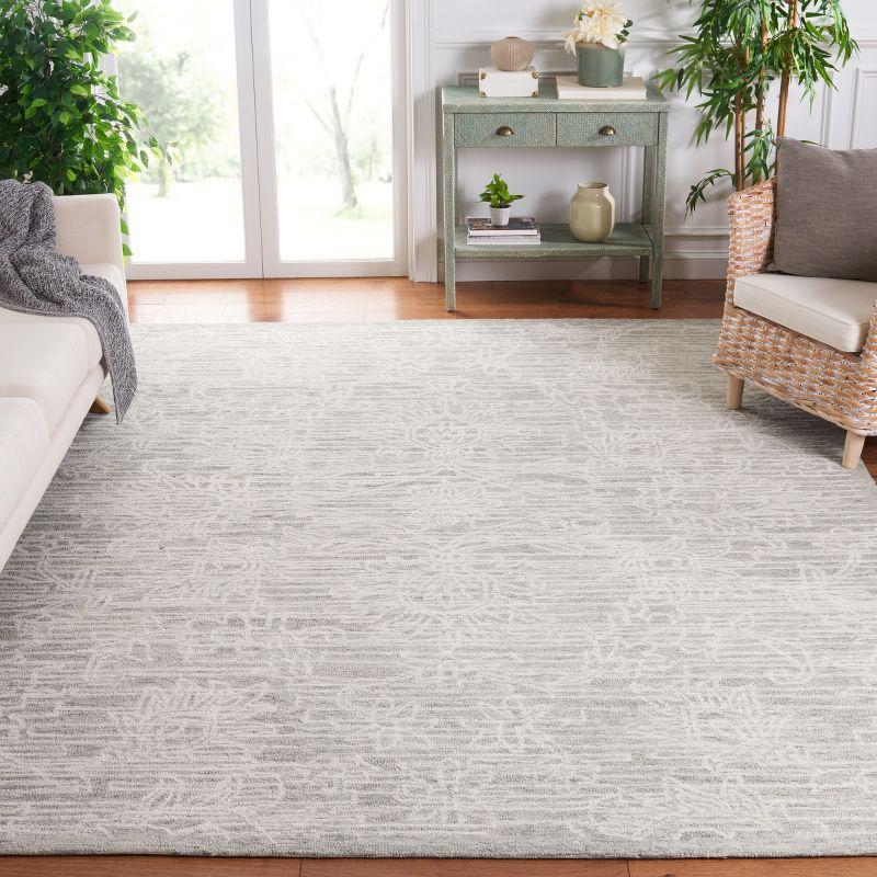 Bungalow Rose Roslyn Hand Tufted 80% Wool And 20% Cotton Floral Rug
