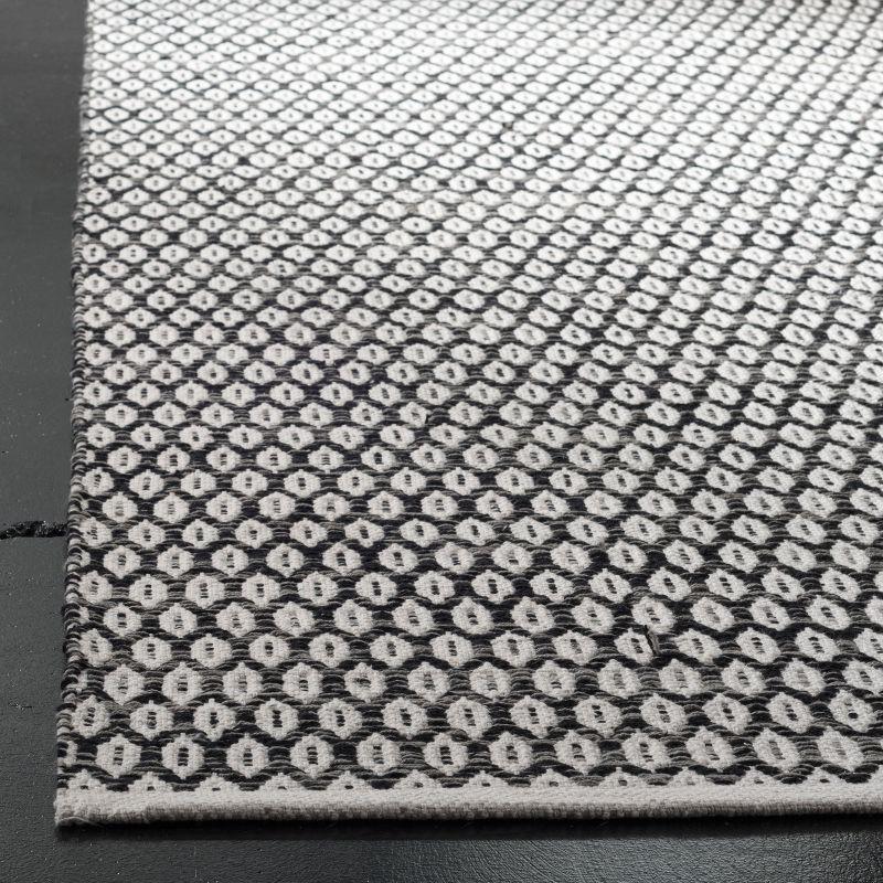 Handwoven Montauk Cotton Flatweave Rug in Black/Ivory - 4' x 6'