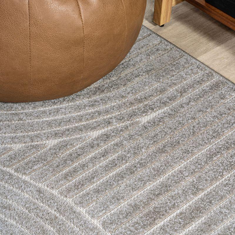 JONATHAN Y Skagen High-Low Minimalist Curve Geometric Gray/Ivory 4 ft. x 6 ft. Indoor/Outdoor Area Rug