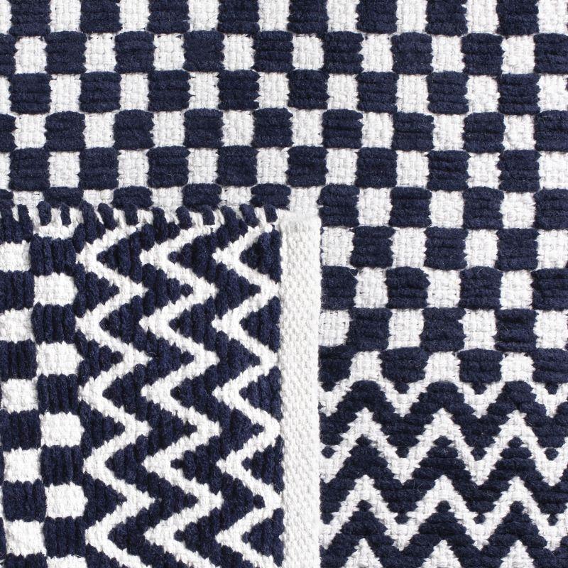 Coastal Charm Handmade Cotton Area Rug in Blue, 6' x 9'