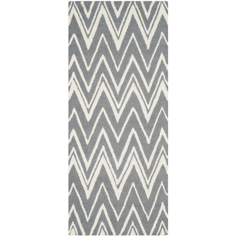Cambridge CAM711 Tufted Indoor Runner Rug - Dark Grey/Ivory - 2'6"x6' - Safavieh