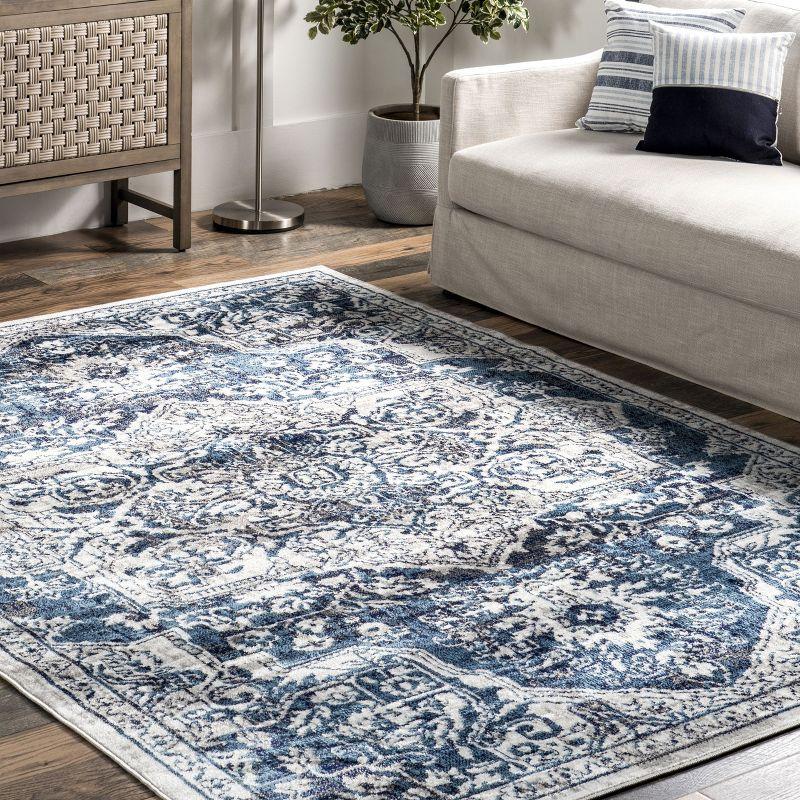 Nuloom Maryanne Transitional Medallion Indoor Area Rug