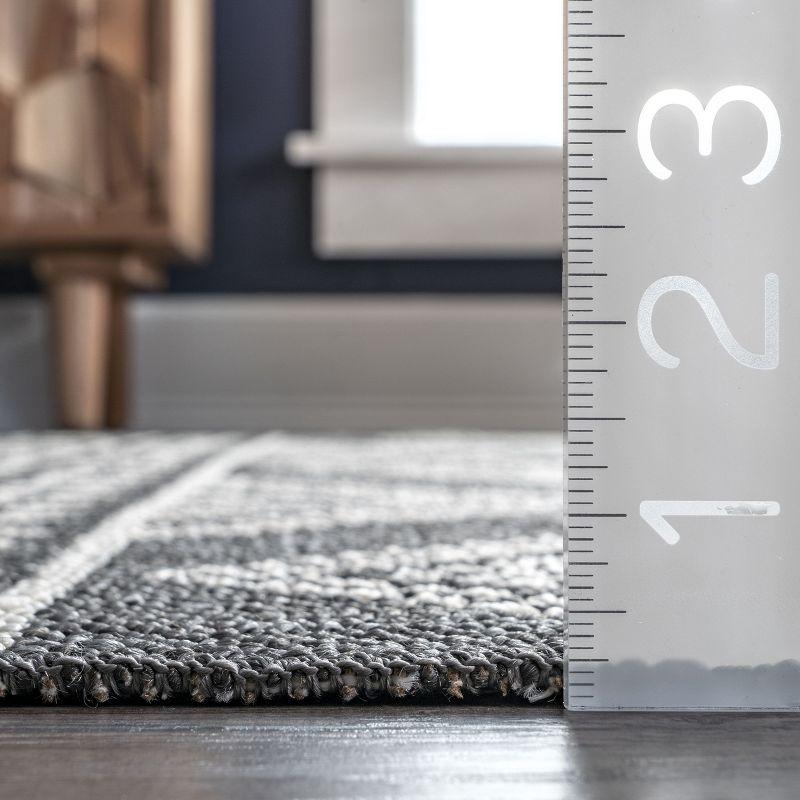 Nuloom Ryan Banded Global Printed Flatweave Indoor Area Rug, 5' x 8', Gray