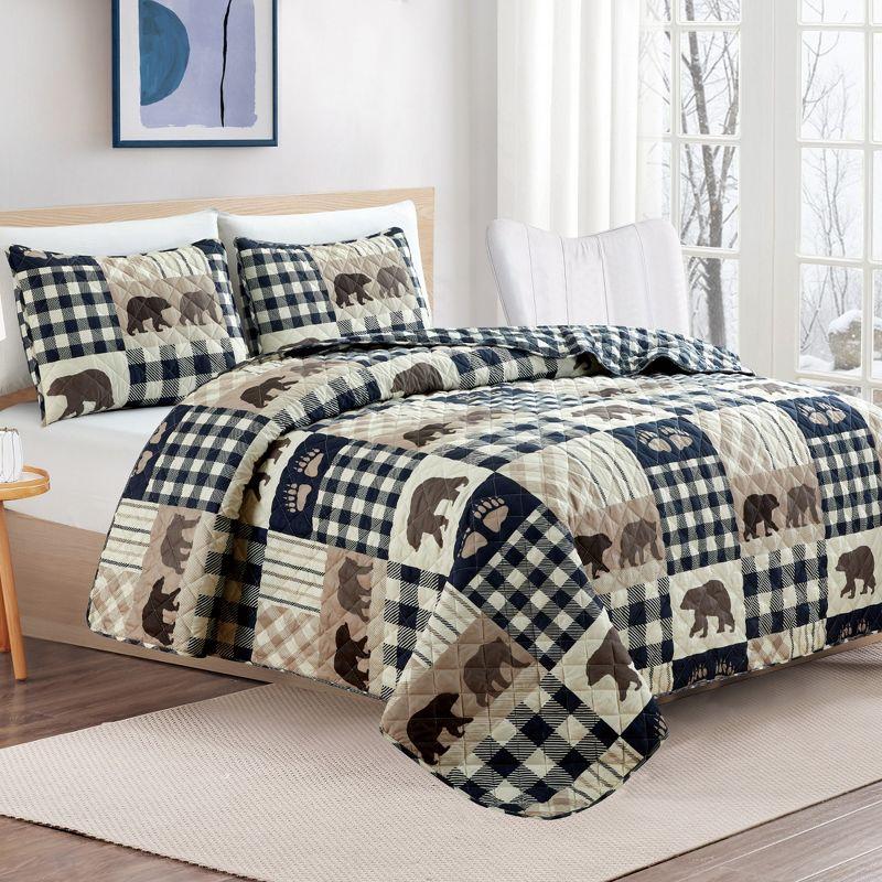 Market & Place Orson Bear Lodge Reversible Quilt Set