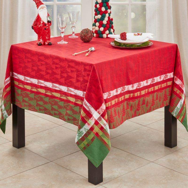 Saro Lifestyle Classic Plaid Christmas Tree Design Holiday Cotton Table Topper Tablecloth