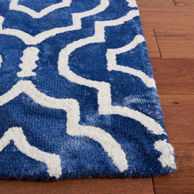 Ivory and Navy Hand-Tufted Wool Area Rug - 2' x 3'