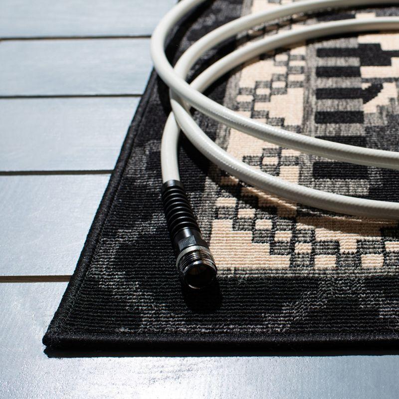 Veranda VER096 Power Loomed Indoor/Outdoor Area Rug  - Safavieh