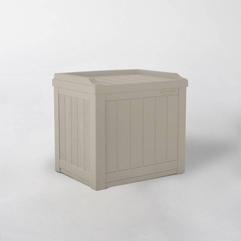 Suncast Suncast 22 Gallon Water Resistant Deck Box with Storage Seat