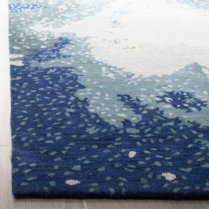 Soho SOH706 Hand Tufted Indoor Area Rug - Blue/Multi - 7'6"x9'6" - Safavieh