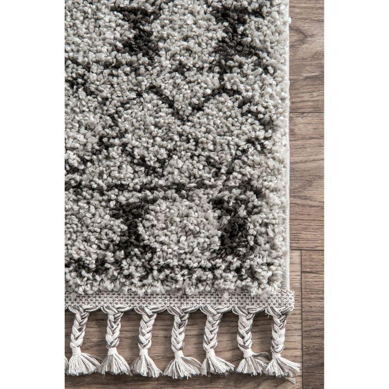 Tasseled Geometric Shag Area Rug in Gray, 12' x 15', Synthetic