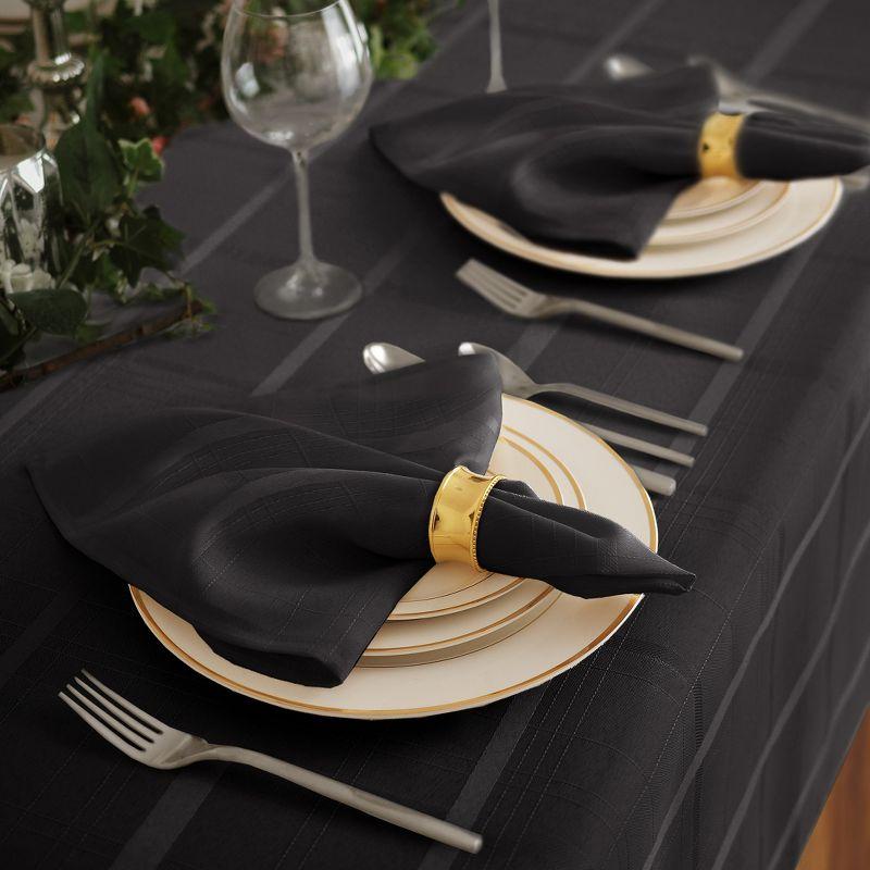 Black Plaid Polyester Napkin Set of 4 - 17" x 17"