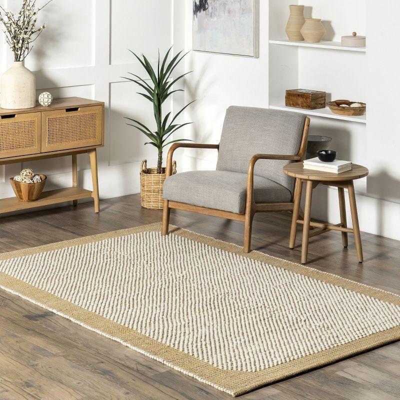 Nuloom Branna Casual Bordered Wool Indoor Area Rug