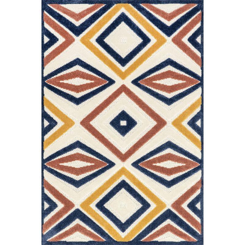 nuLOOM Salena Transitional Diamond Indoor/Outdoor Patio Area Rug