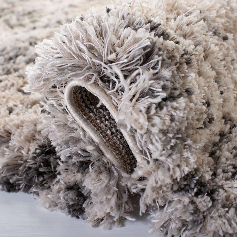 Iceland Shag ISG514 Power Loomed Area Rug - Cream/Grey - 5'3"x5'3" - Safavieh