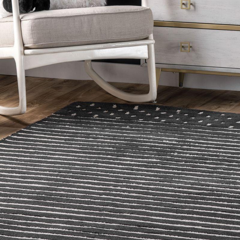 Nuloom Mandia Striped Wool Area Rug, 9' x 12', Charcoal