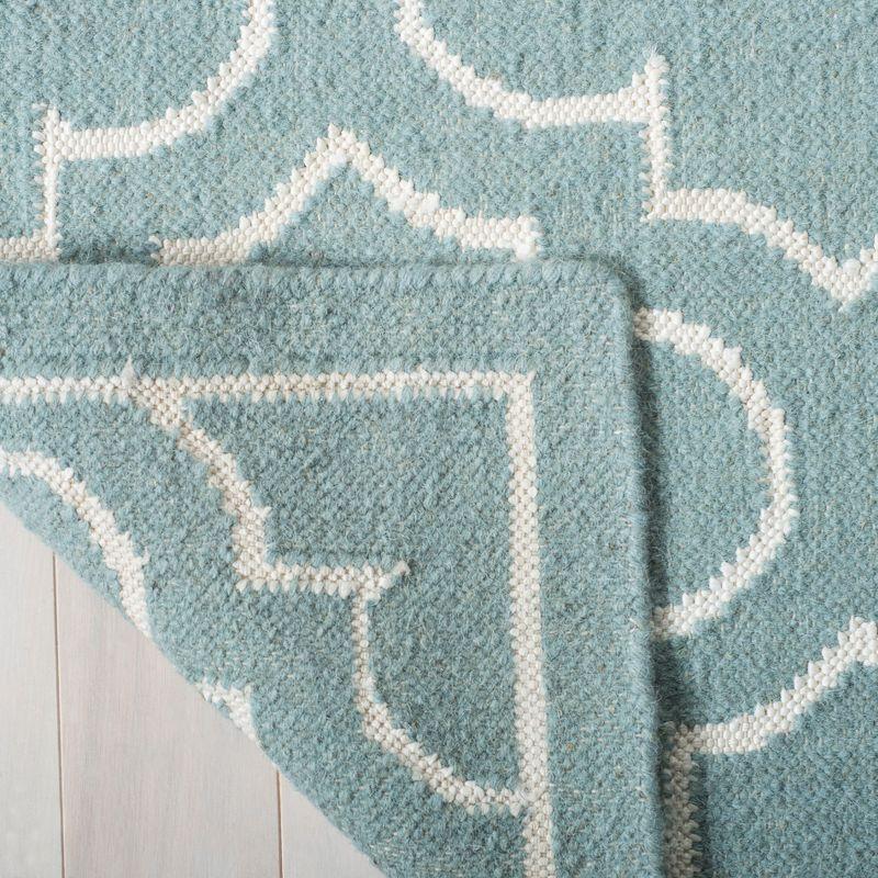 Dhurries DHU625 Hand Woven Area Rug - Blue/Ivory - 4'x6' - Safavieh.