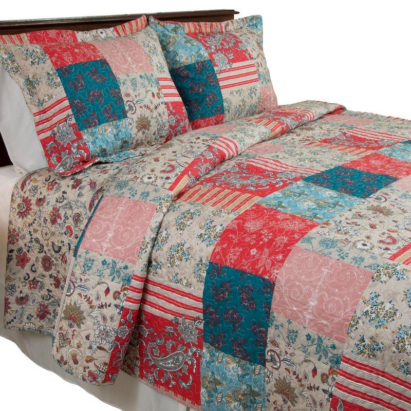Classic Americana Patchwork Twin Quilt Set in Red and Blue Microfiber