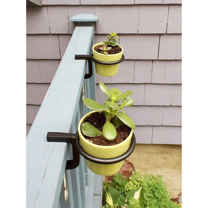 Metal Weather Resistant Bracket Plant Stand