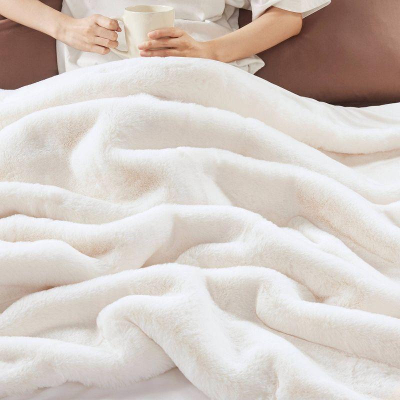 Ivory Faux Fur Reversible Throw with Velvet Reverse