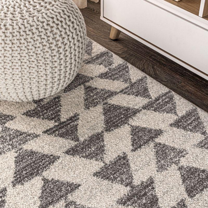3'x5' Aisha Moroccan Triangle Geometric  Area Rug, Cream/Gray - JONATHAN Y