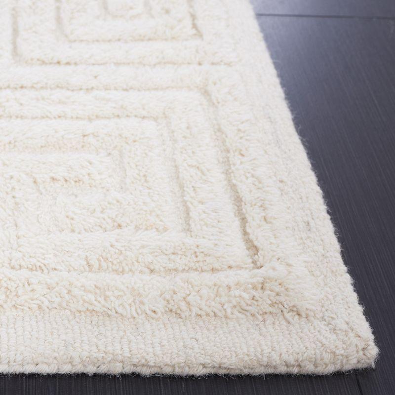 Metro MET276 Hand Tufted Area Rug  - Safavieh