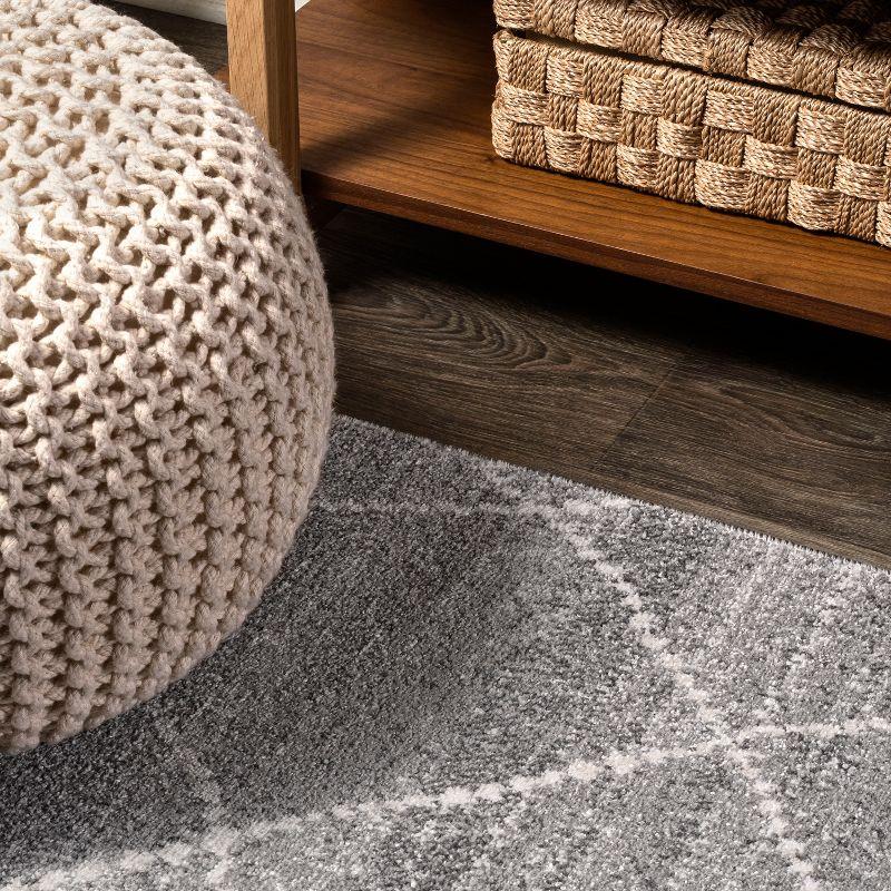 2'x8' Asilah Moroccan Modern Diamond Runner Rug, Gray - JONATHAN Y