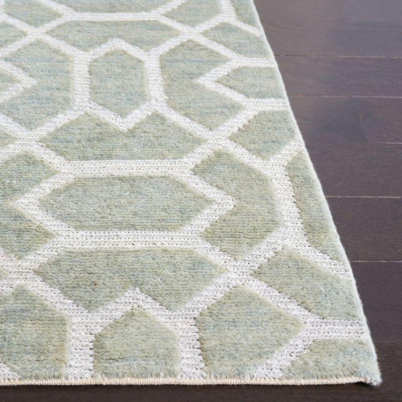 Santa Fe STF531 Hand Knotted Area Rug  - Safavieh