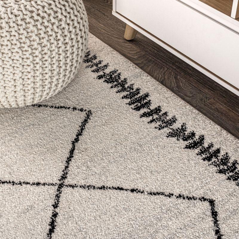 8'x10' Zaina Moroccan Beni Souk Area Rug, Cream/Black - JONATHAN Y
