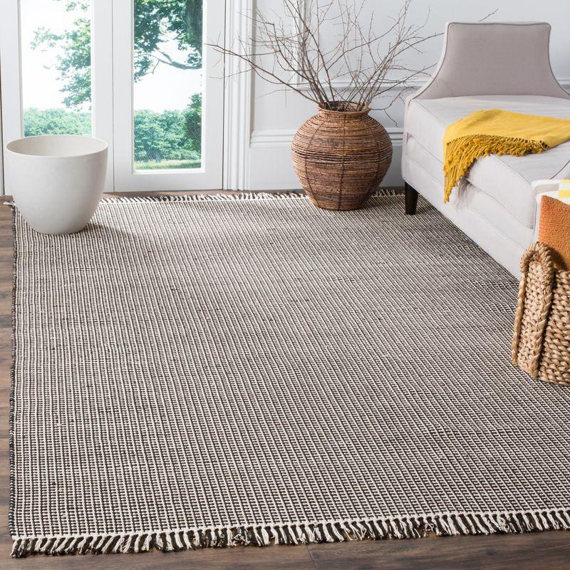 Montauk MTK340 Hand Woven Indoor Area Rug - Ivory/Black - 6'x6' - Safavieh