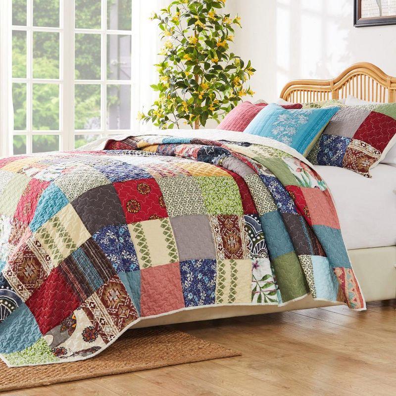 Greenland Home Fashions Renee Upcycle Luxurious Comfortable 3 Pieces Quilt Set Multicolor