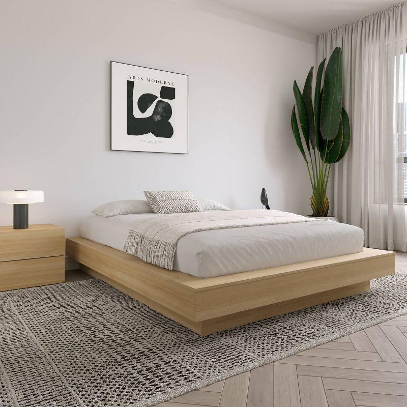 Natural Oak Queen Platform Bed with Engineered Wood Frame