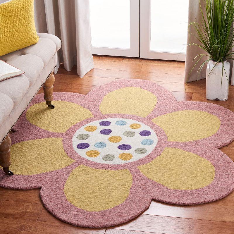 Handmade Pink & Yellow Round Wool Accent Rug - 5ft Diameter