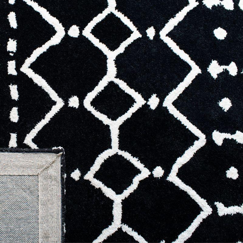 Himalaya HIM903 Handmade Area Rug - 5'x8' - Black/Ivory - Safavieh