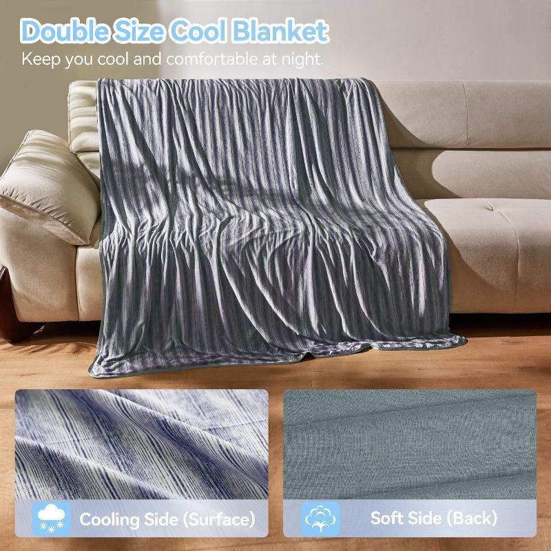 Catalonia Reversible Cooling Blanket, Lightweight Summer Comforter for Hot Sleepers, Silky Soft Summer Duvet Throw Size, 50 x 60 inches, Soft Breathable