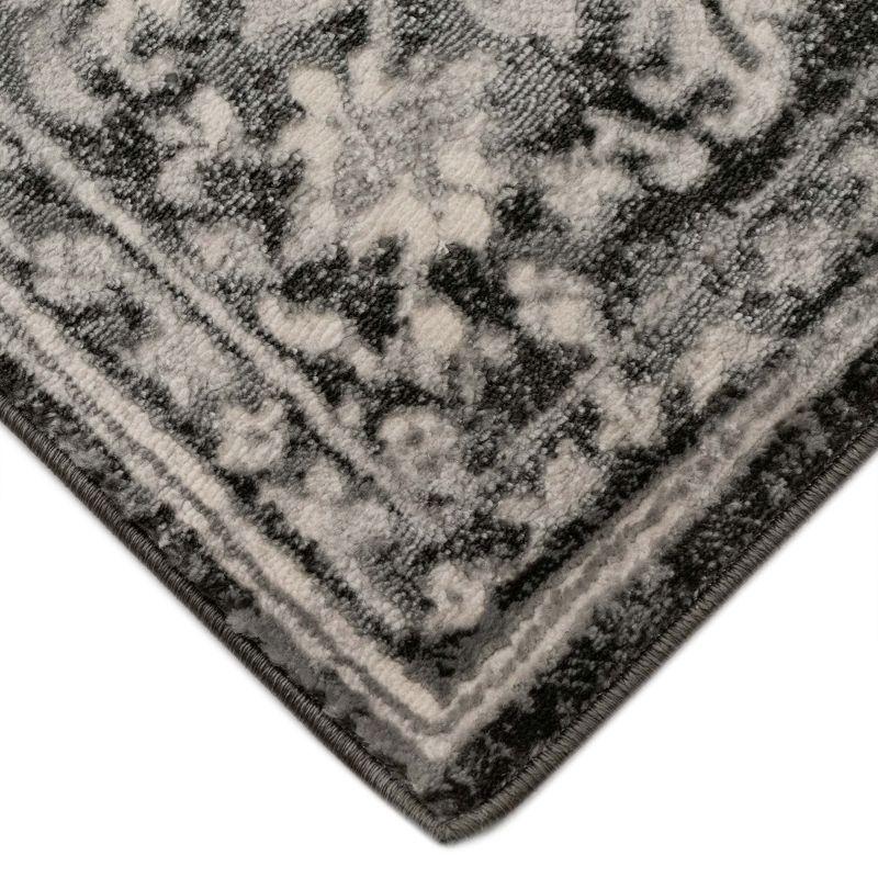 Liora Manne Soho Heriz Indoor Rug Black 5'3" x 7'6"