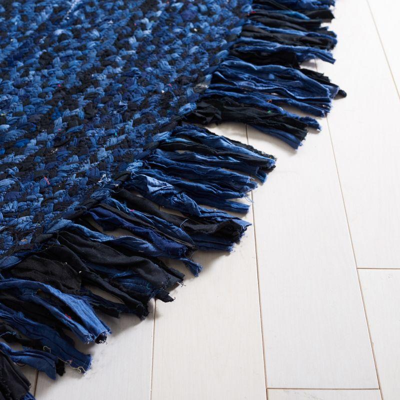 Braided BRD451 Hand Woven Area Rug - Navy/Black - 6'x9' Oval - Safavieh.